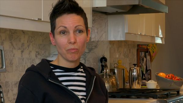 Fearless In The Kitchen - Elvira: Not So Funny In The Kitchen
