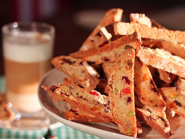 James Martin United Cakes of America - Hartford - Chocolate Chip Biscotti and Spiced Oatmeal