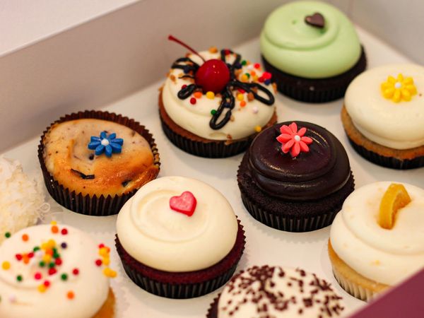 James Martin United Cakes of America - Washington DC and Maryland - Cupcakes and Smith Island