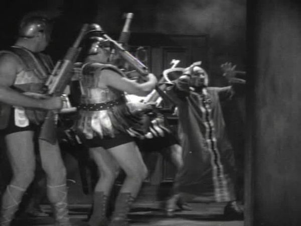 Flash Gordon's Trip To Mars - The Miracle of Magic