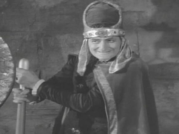 Flash Gordon Serial: Space Soldiers - Rocketing to Earth