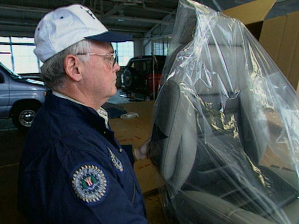 Forensic Files - Material Evidence