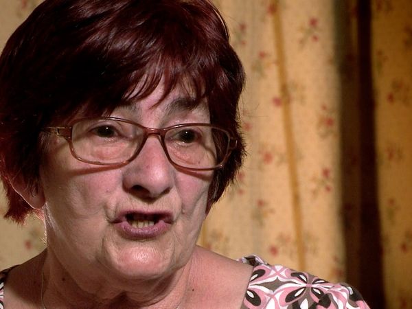 A Town and Country Murder - Dawn Walker