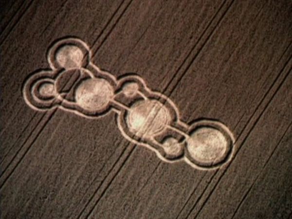 The UFO Casebook - Crop Circles Deciphered