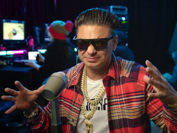 Revenge Prank with DJ Pauly D & Vinny - La broma fuera de tono