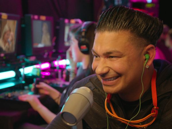 Revenge Prank with DJ Pauly D & Vinny - La broma caída del cielo