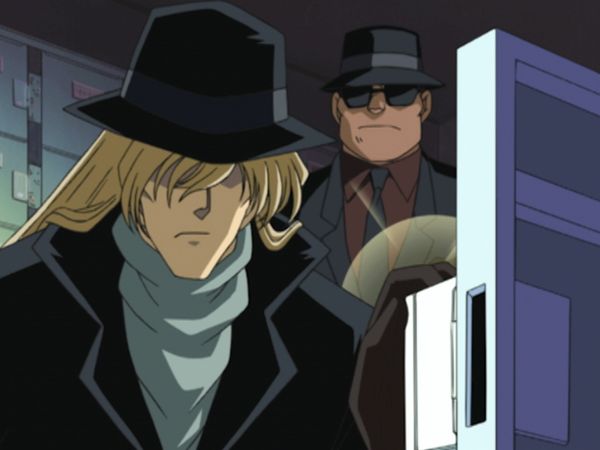Detective Conan - Contacto con los Hombres de Negro (III)