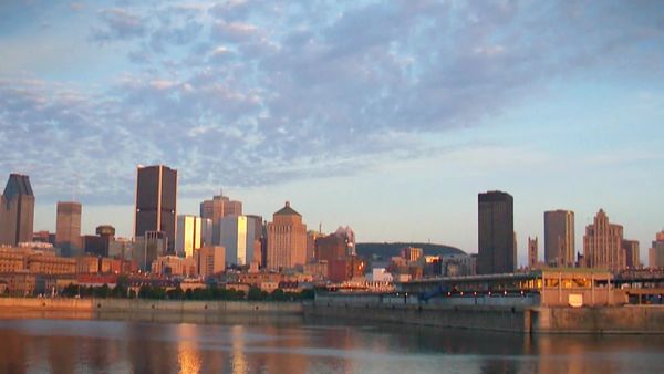 City Guides - Calgary: Stephen Avenue