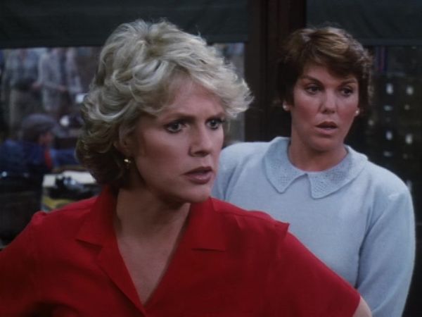 Cagney & Lacey - A Safe Place