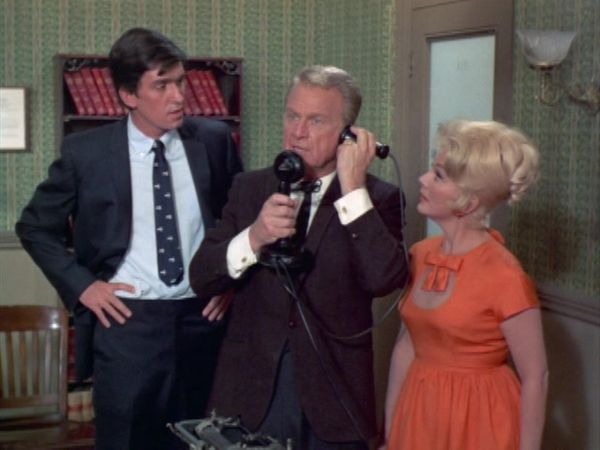 Green Acres - Day In The Life Of Oliver Wendell Holmes