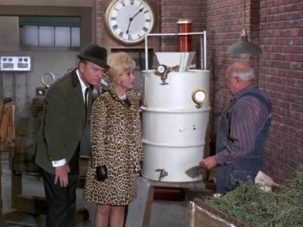 Green Acres - The Milk Maker