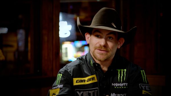 UTB 2021 - PBR Bull Riding Las Vegas, NV Round 2 & Champ RD 2021