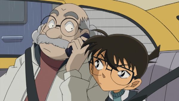 Detective Conan - Cuatro Porsches (I)