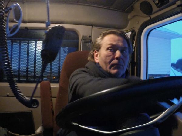 Cabin Truckers - 4 Ton Fireplace In Tow!