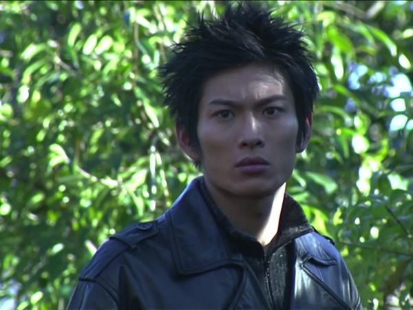Kamen Rider Ryuki - Kamen Rider Ryuki: S1 E50 - A New Life