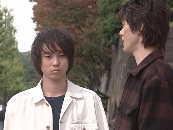 Kamen Rider Ryuki - Kamen Rider Ryuki: S1 E43 - The Hero Fights
