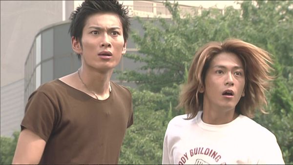 Kamen Rider Ryuki - Kamen Rider Ryuki: S1 E32 - Secret Data Gathering