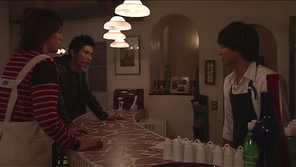 Kamen Rider Ryuki - Kamen Rider Ryuki: S1 E39 - A Dangerous Sign