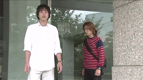 Kamen Rider Ryuki - Kamen Rider Ryuki: S1 E38 - Targeted Yui