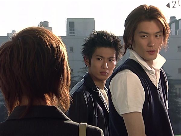 Kamen Rider Ryuki - Kamen Rider Ryuki: S1 E9 - Shinji's Arrested!?