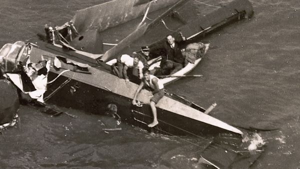 History Retold - Early Air Disasters