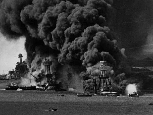 World War II: Battles Won & Lost - Episode 8