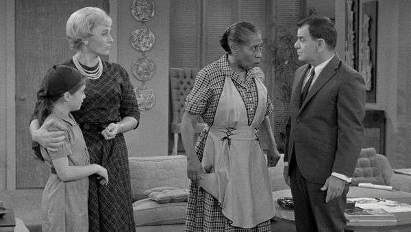 The Danny Thomas Show - Bunny, the Brownie Leader