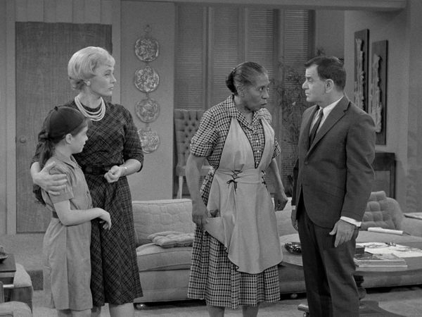 The Danny Thomas Show - Bunny, the Brownie Leader