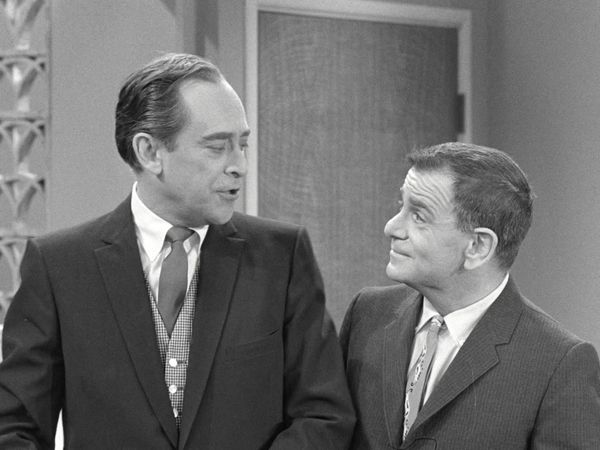 The Danny Thomas Show - Bunny Cooks a Meal