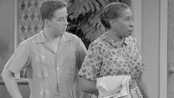 The Danny Thomas Show - Linda, the Grown Up