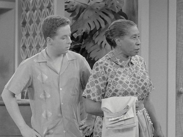 The Danny Thomas Show - Linda, the Grown Up