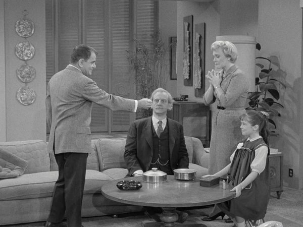 The Danny Thomas Show - Tonoose Needs Glasses
