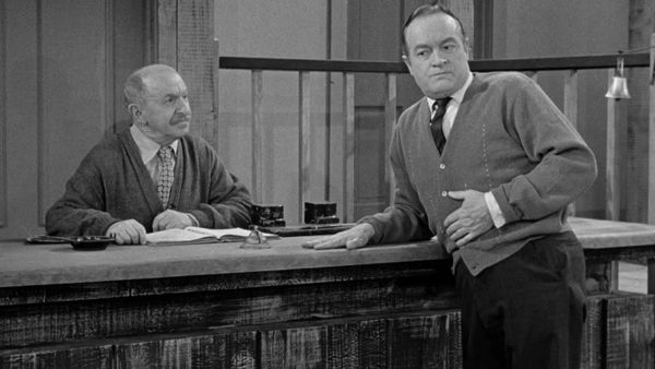 The Danny Thomas Show - Danny and Bob Hope Get Away from It All