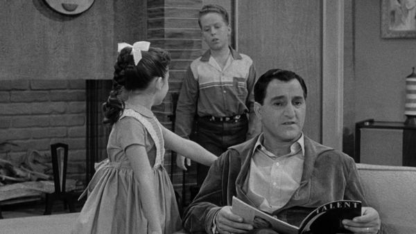 The Danny Thomas Show - A Dog's Life