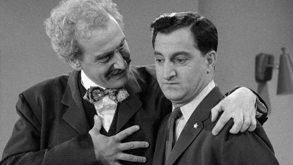 The Danny Thomas Show - Tonoose Makes Wedding Plans
