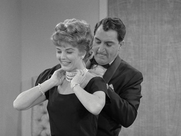 The Danny Thomas Show - Keeping Up With the Joneses