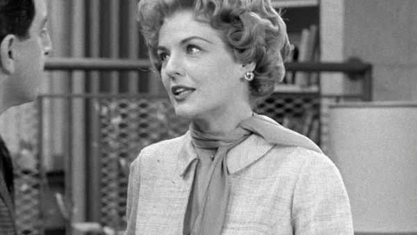 The Danny Thomas Show - Gina's First Date
