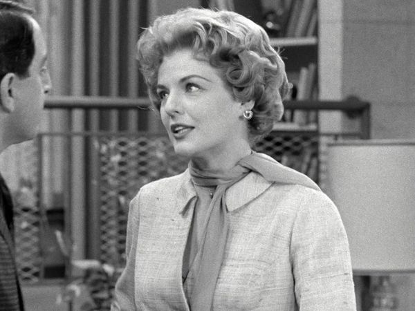 The Danny Thomas Show - Gina's First Date