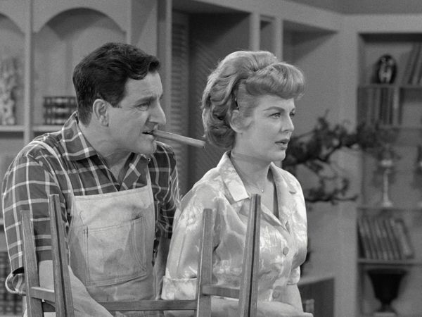 The Danny Thomas Show - Extrasensory Charley