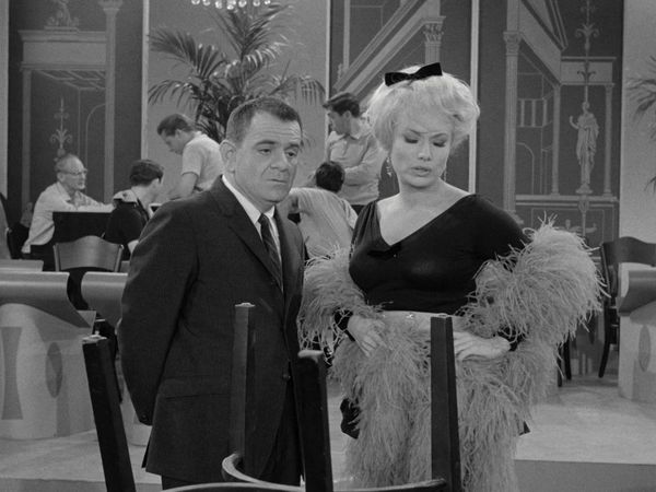 The Danny Thomas Show - Louise to the Rescue