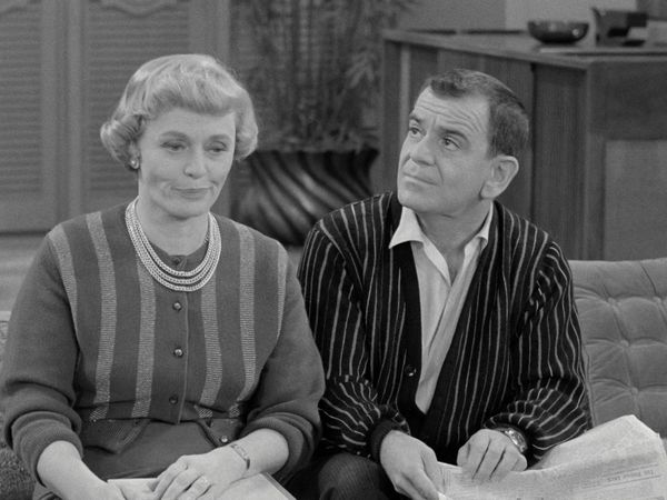 The Danny Thomas Show - Jose's Guided Tour