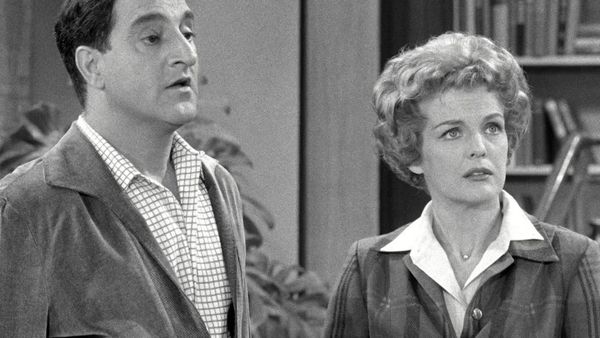 The Danny Thomas Show - Uncle Tonoose's Fling
