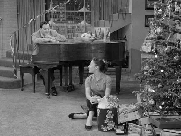 The Danny Thomas Show - Christmas and Clowns
