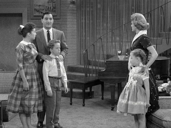 The Danny Thomas Show - Little Miss Moppet