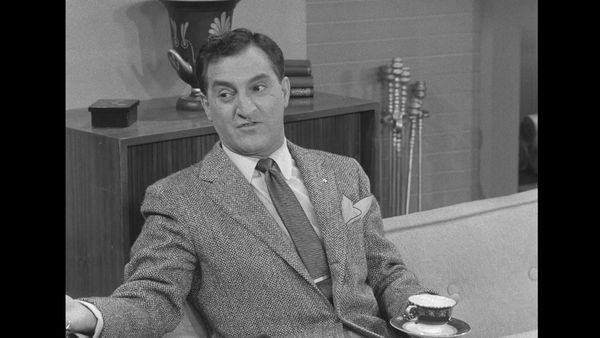 The Danny Thomas Show - Den Mother