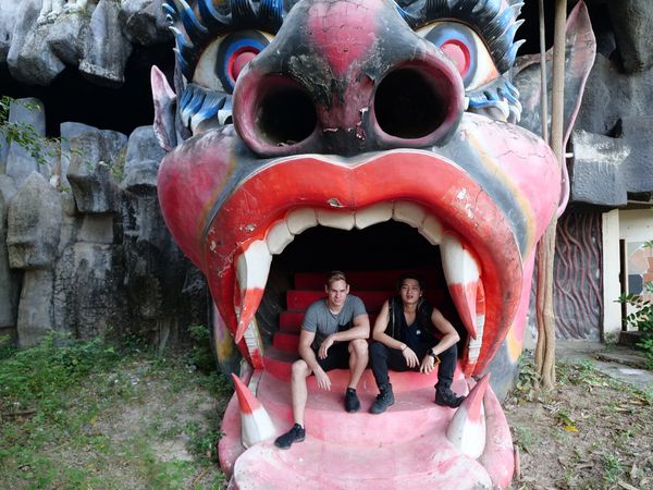 Epic Exploring - Estonia / Vietnam