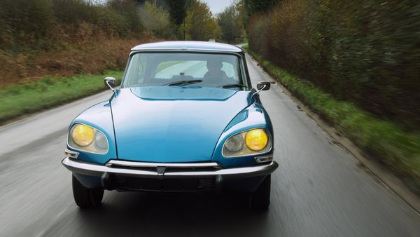 Find Me A Classic - Citroen DS