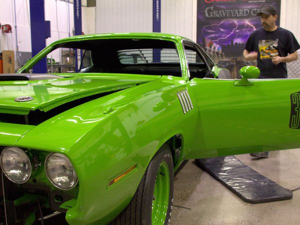Graveyard Carz - Disneyland of Carz