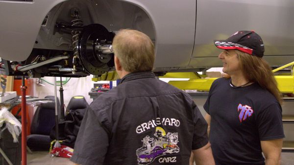 Graveyard Carz - Mopar or No Car
