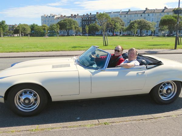 Celebrity Antiques Road Trip - Brian Cox CBE and Philip Jackson